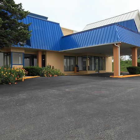 Americas Best Value Inn Newton Exteriör bild