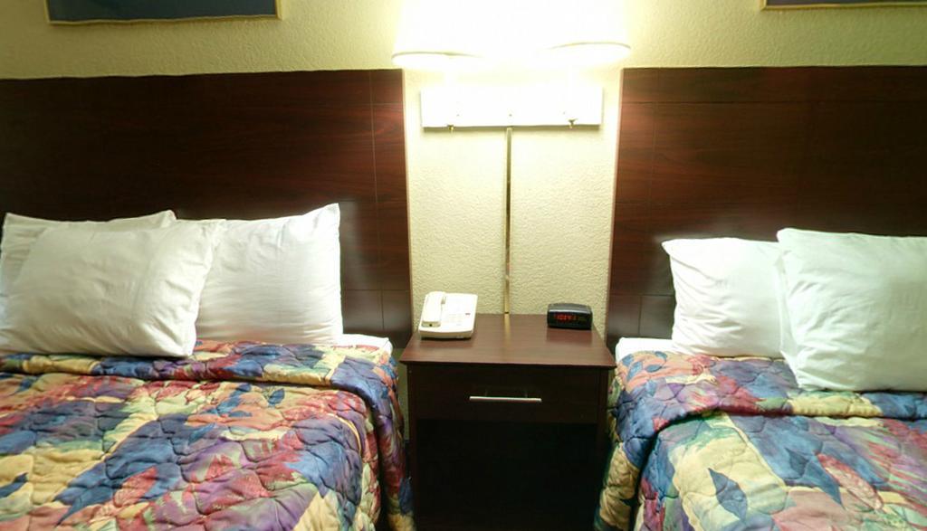 Americas Best Value Inn Newton Rum bild